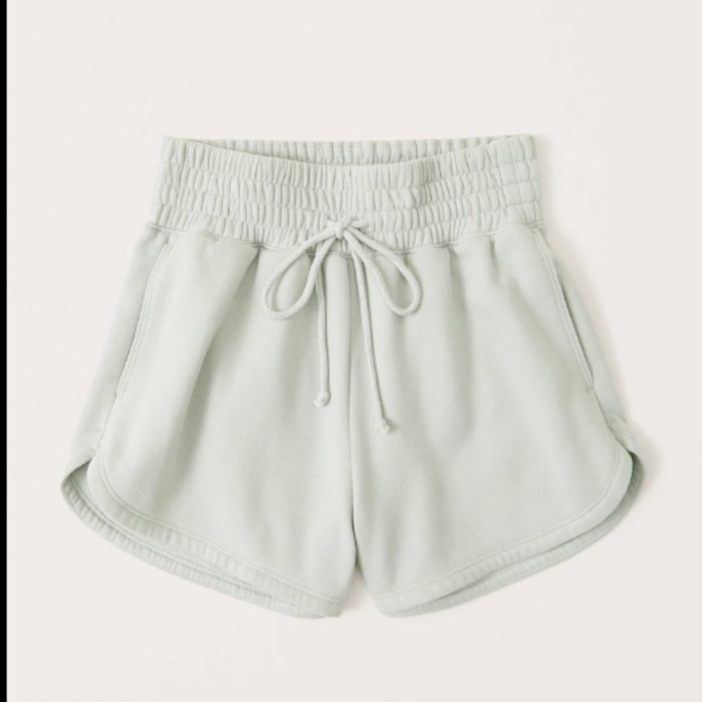 Abercrombie & Fitch Fleece Shorts in White